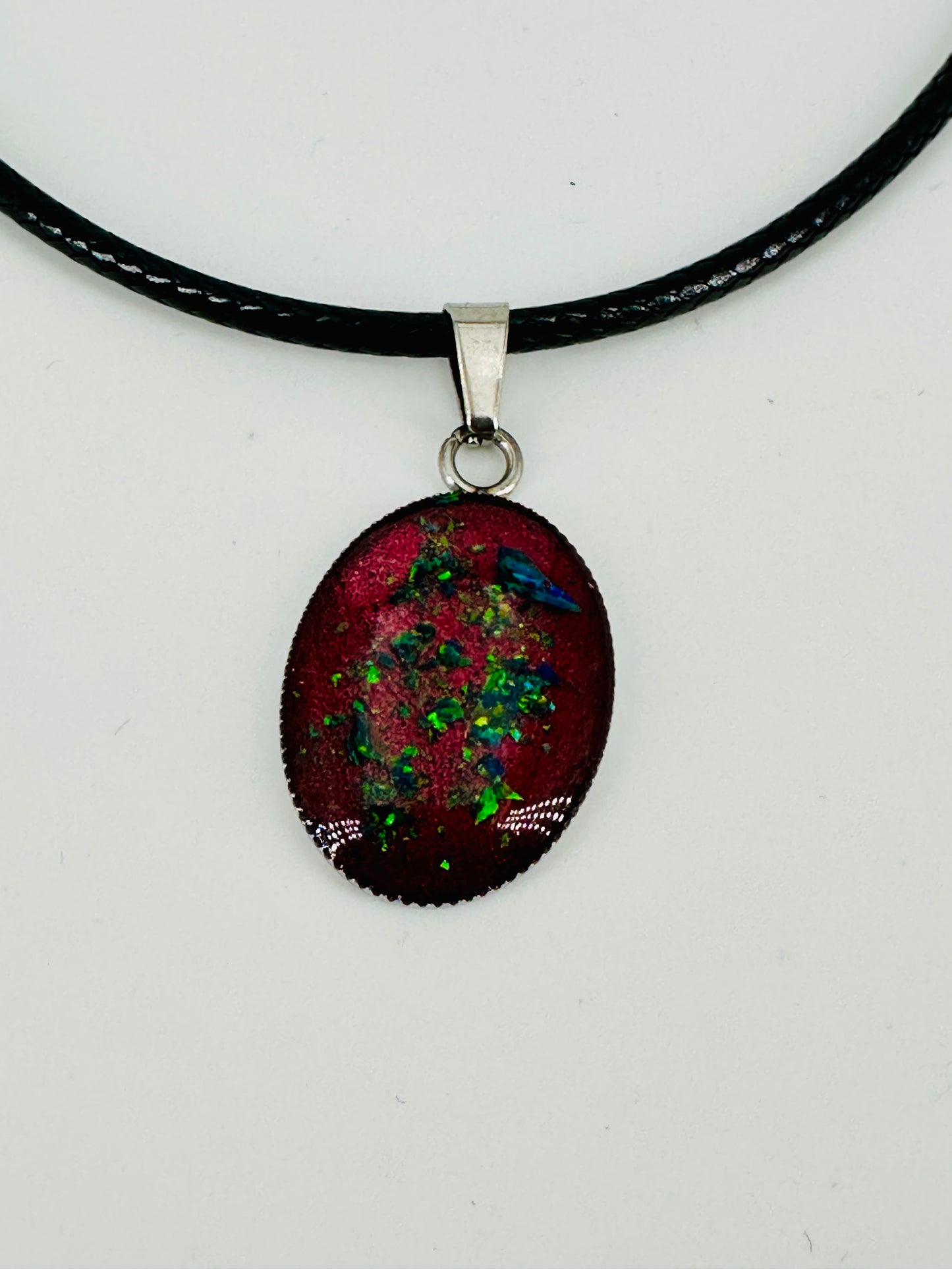 Opal Amulet small multicolor