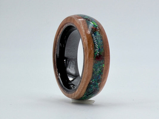 Amazonas – handgefertigter Kunstring aus Opal und Holz von Artinrings